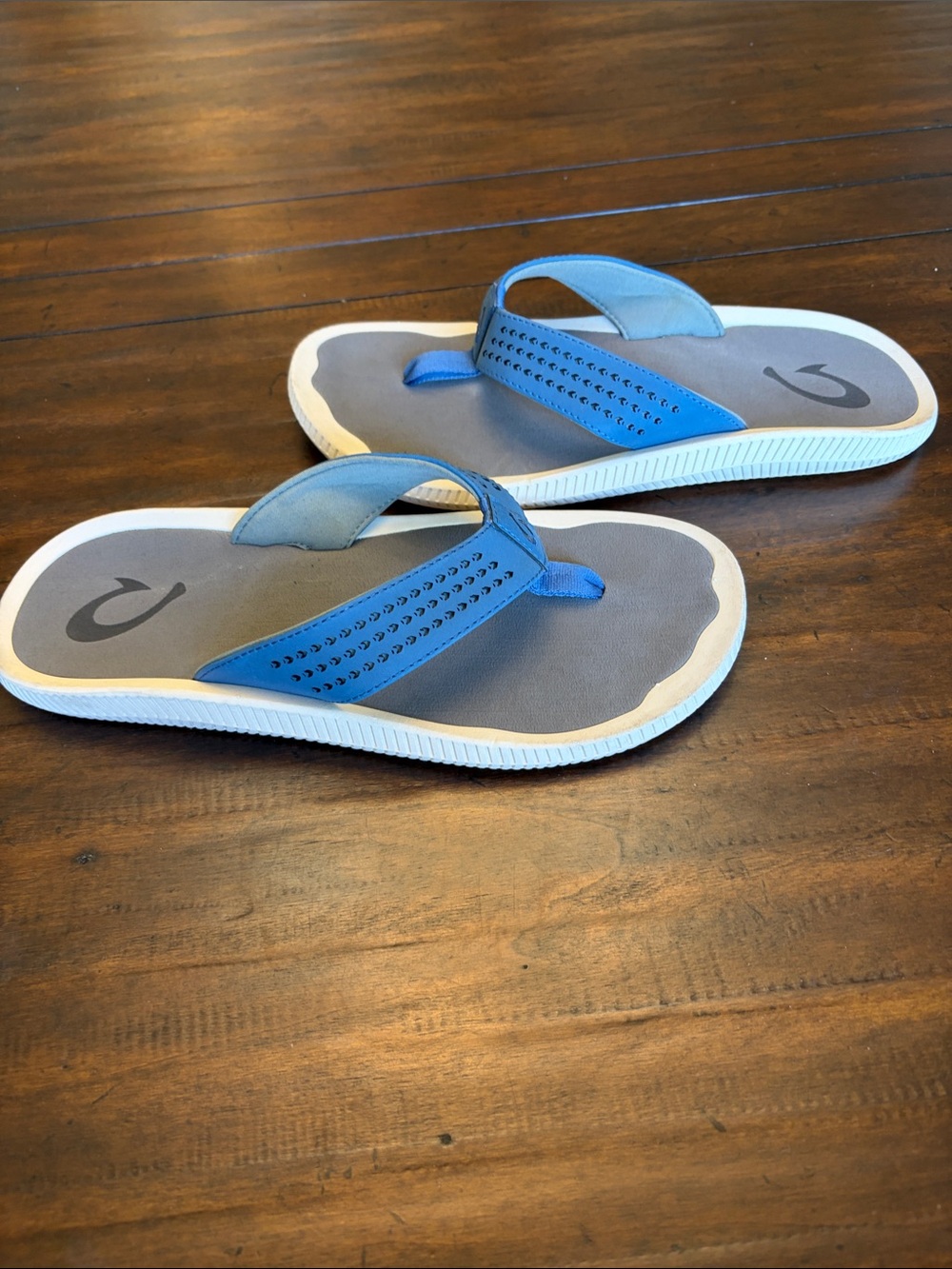 Olukai Sandals Men US 9 ACs